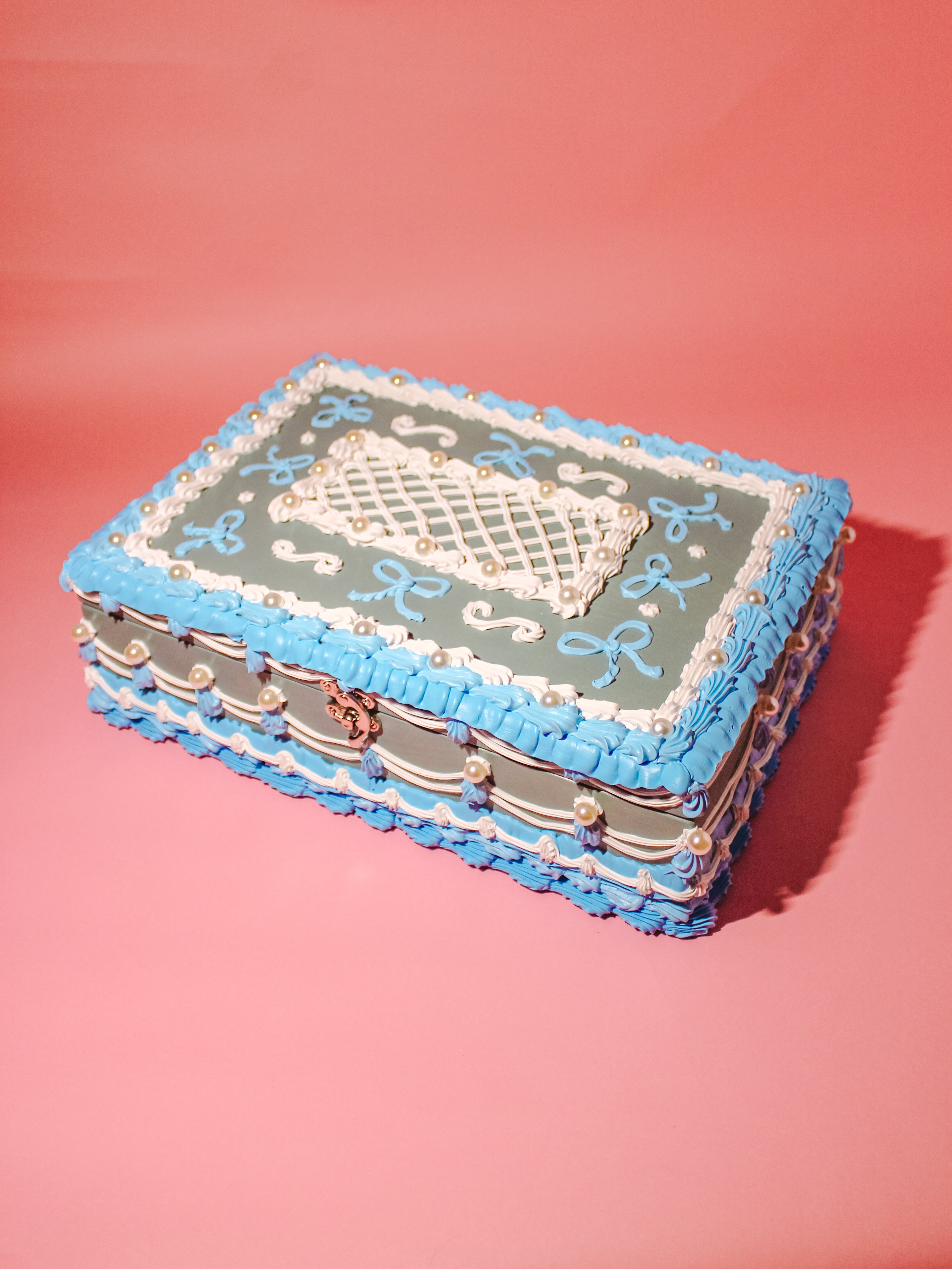 Coquette Blue Cake Box