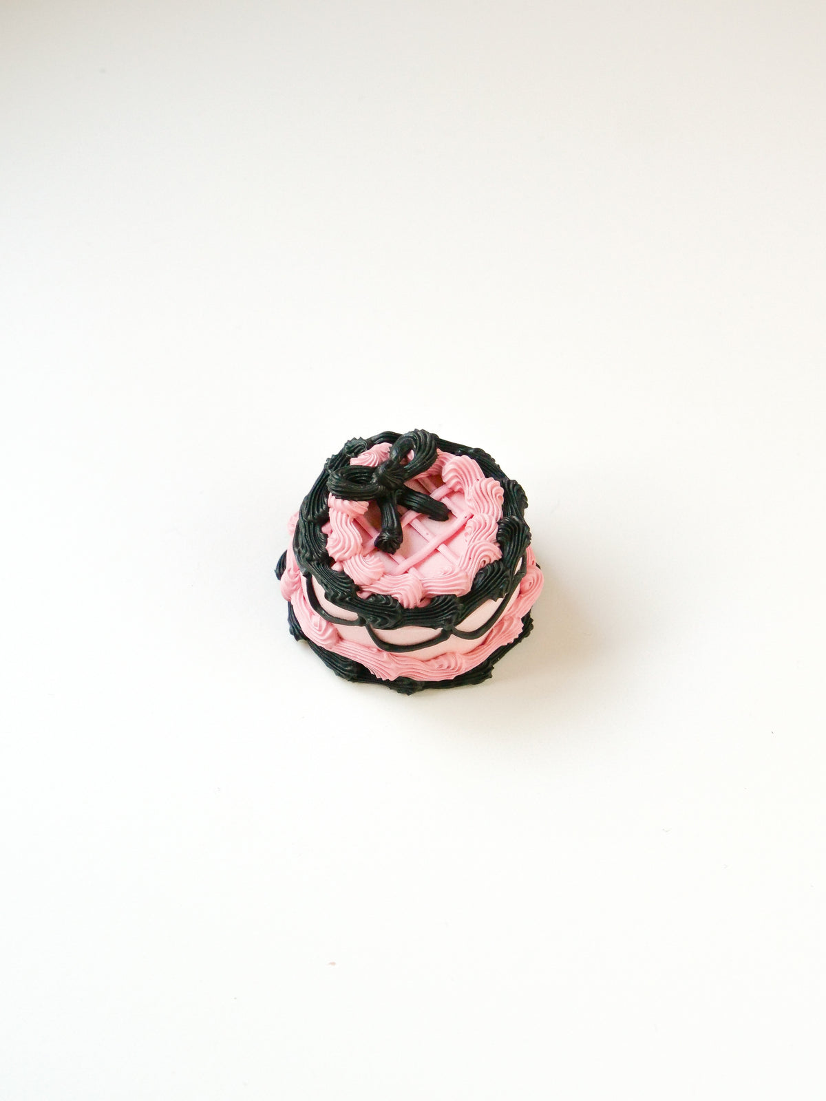 BP Cake Magnet – Fake Cakery
