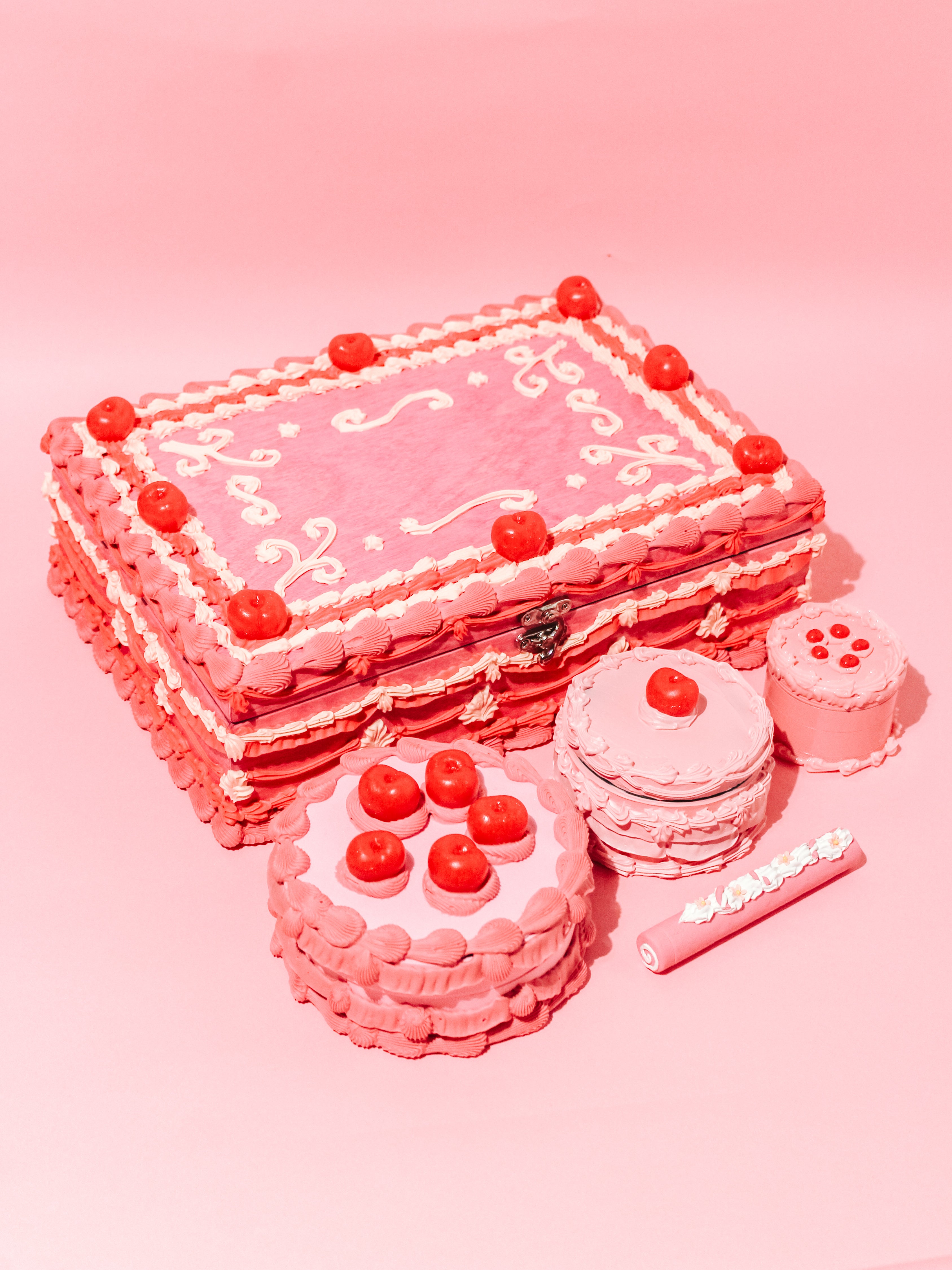 Vintage Pink Cake Stash Box Set