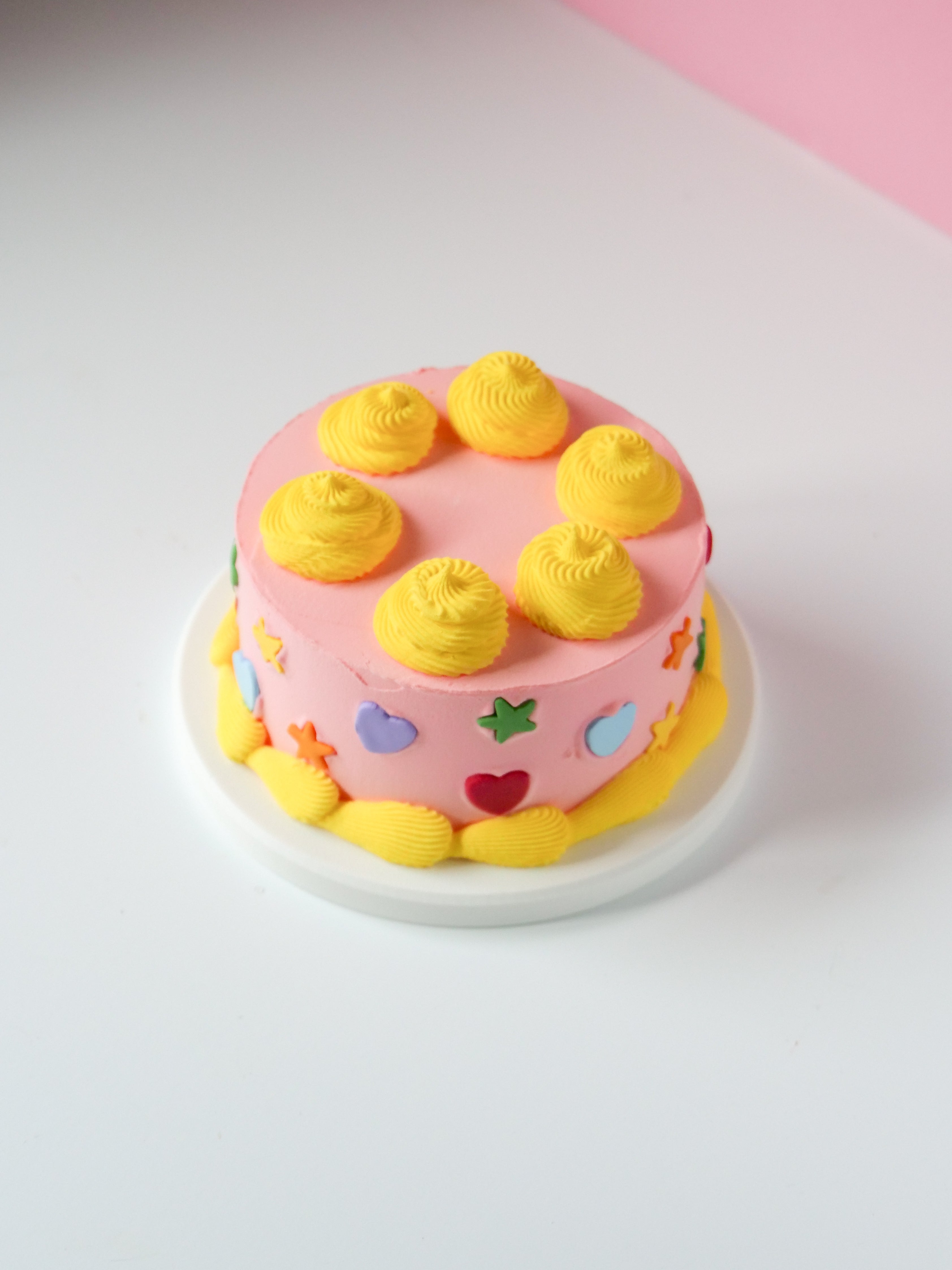 Ruby’s Fake Cake
