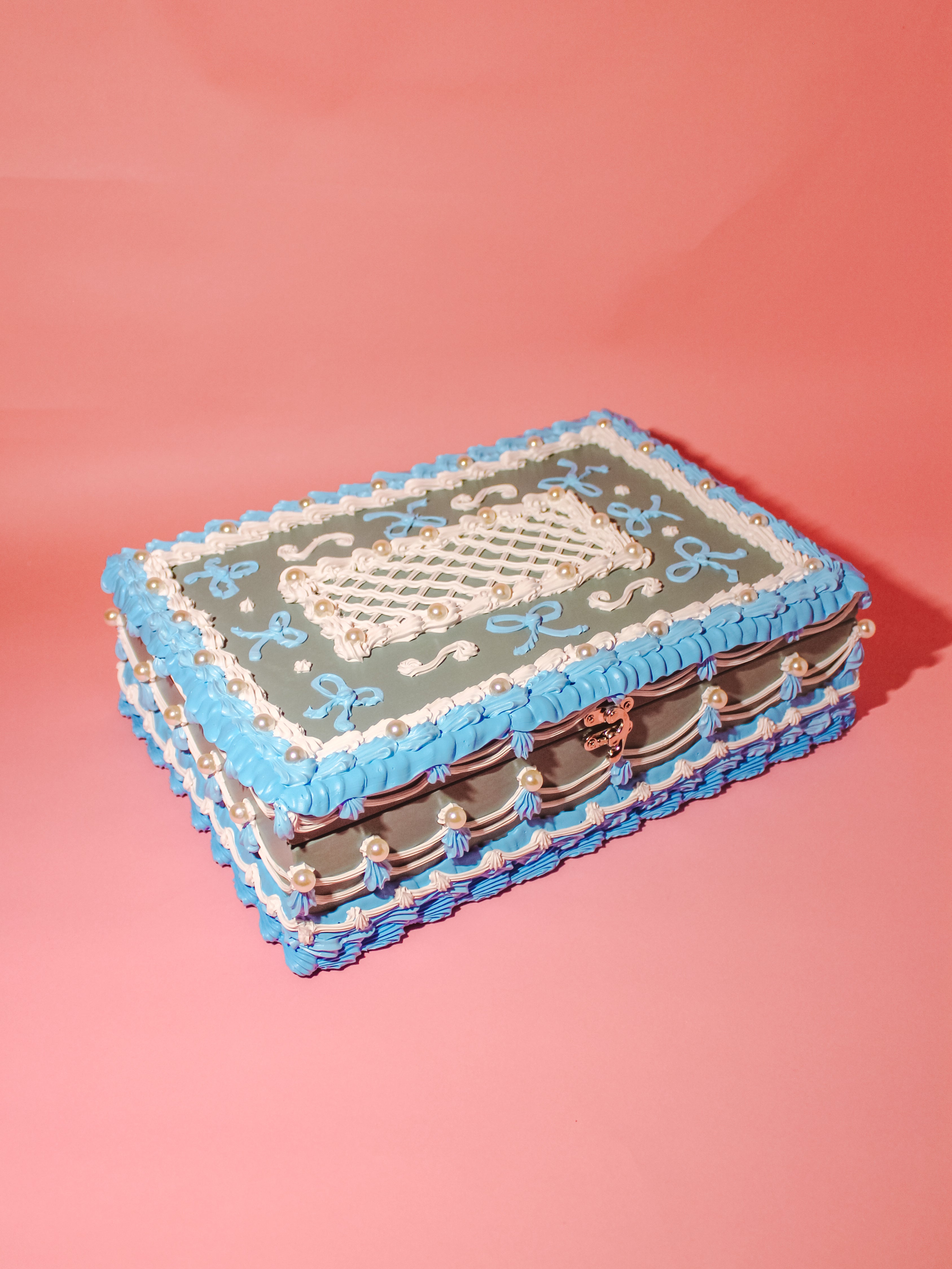 Coquette Blue Cake Box