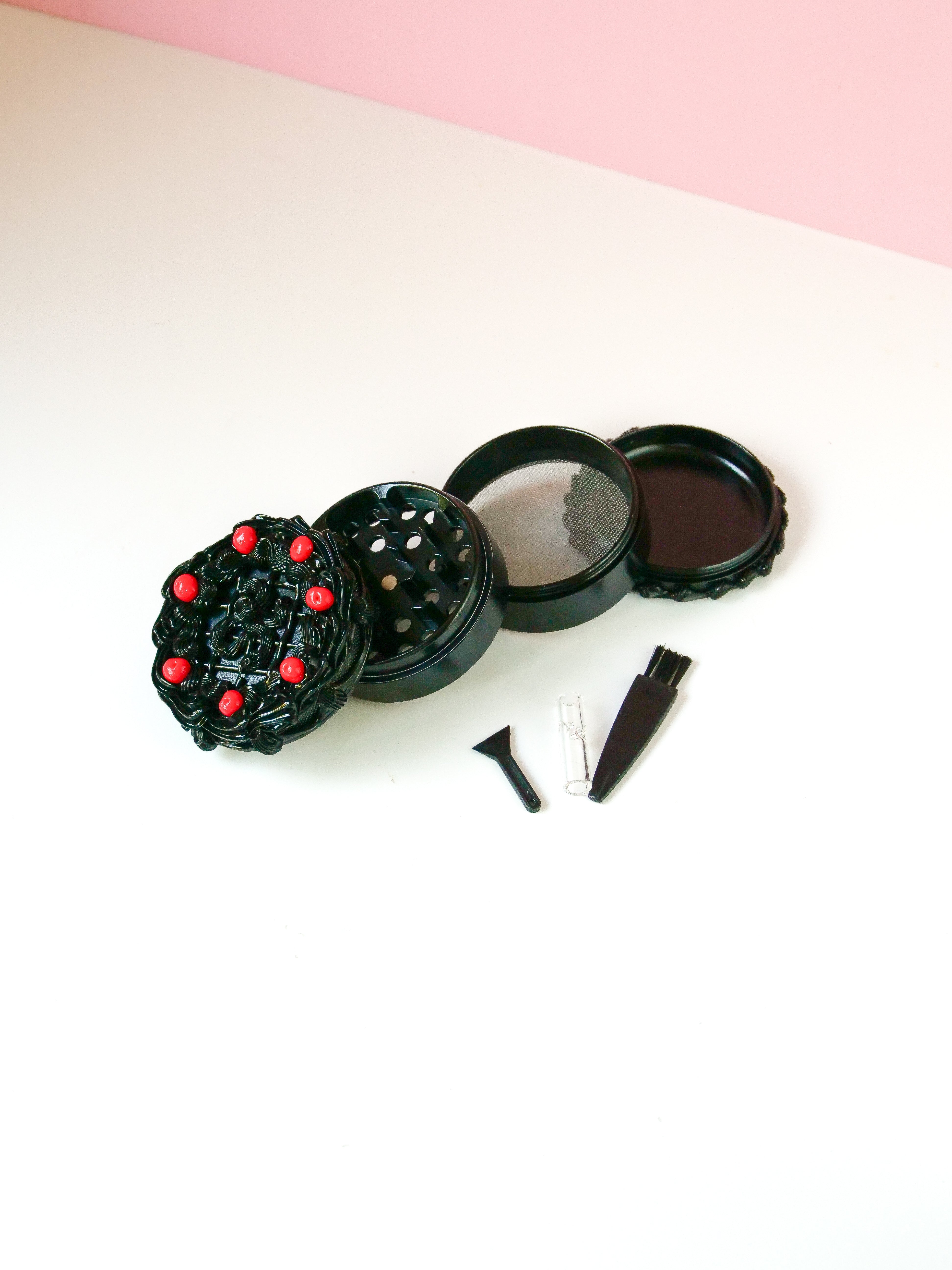 Black Bow Cake Grinder (4 layer)