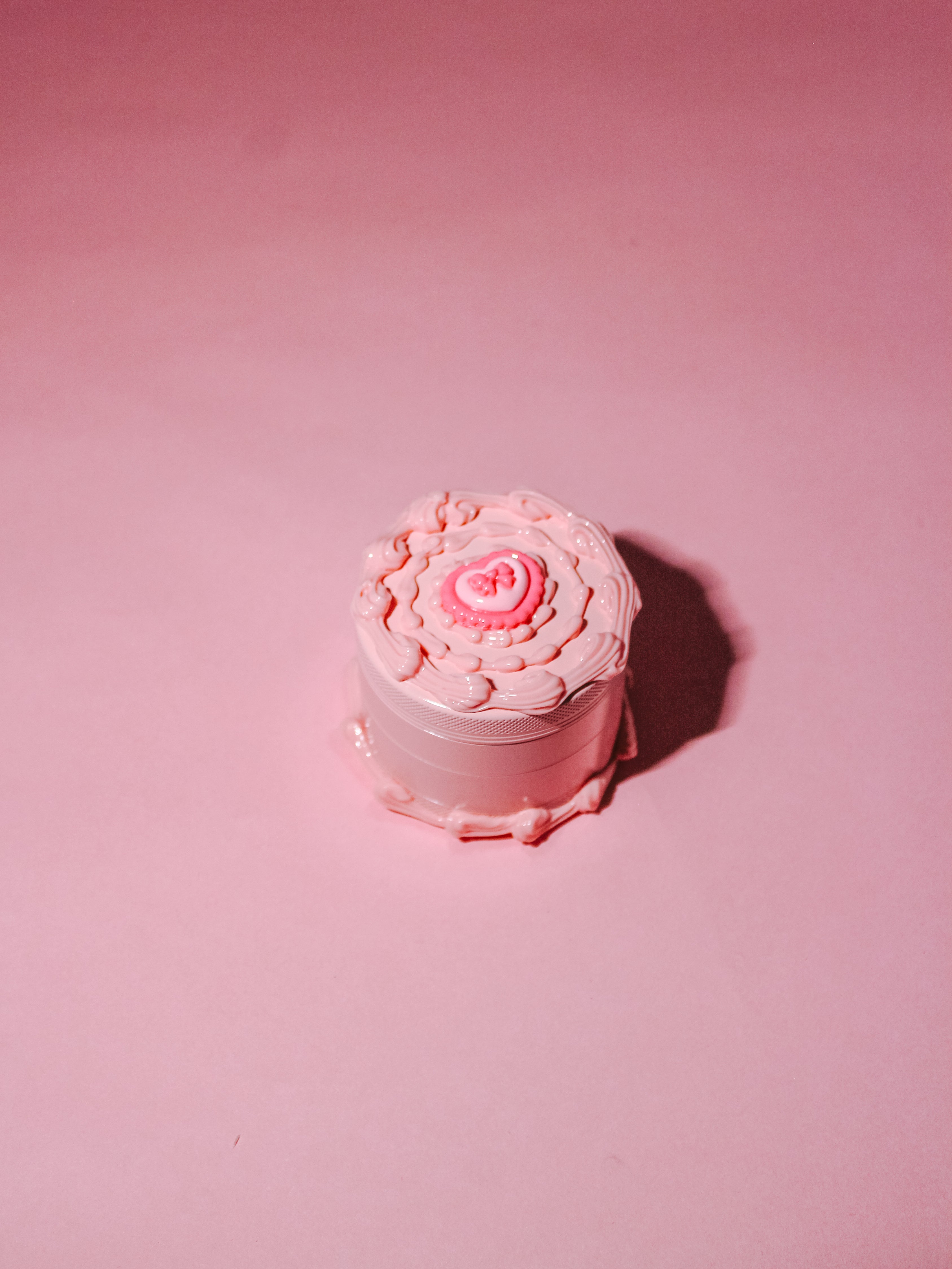 Pink Bow Cake Grinder (4 layer)