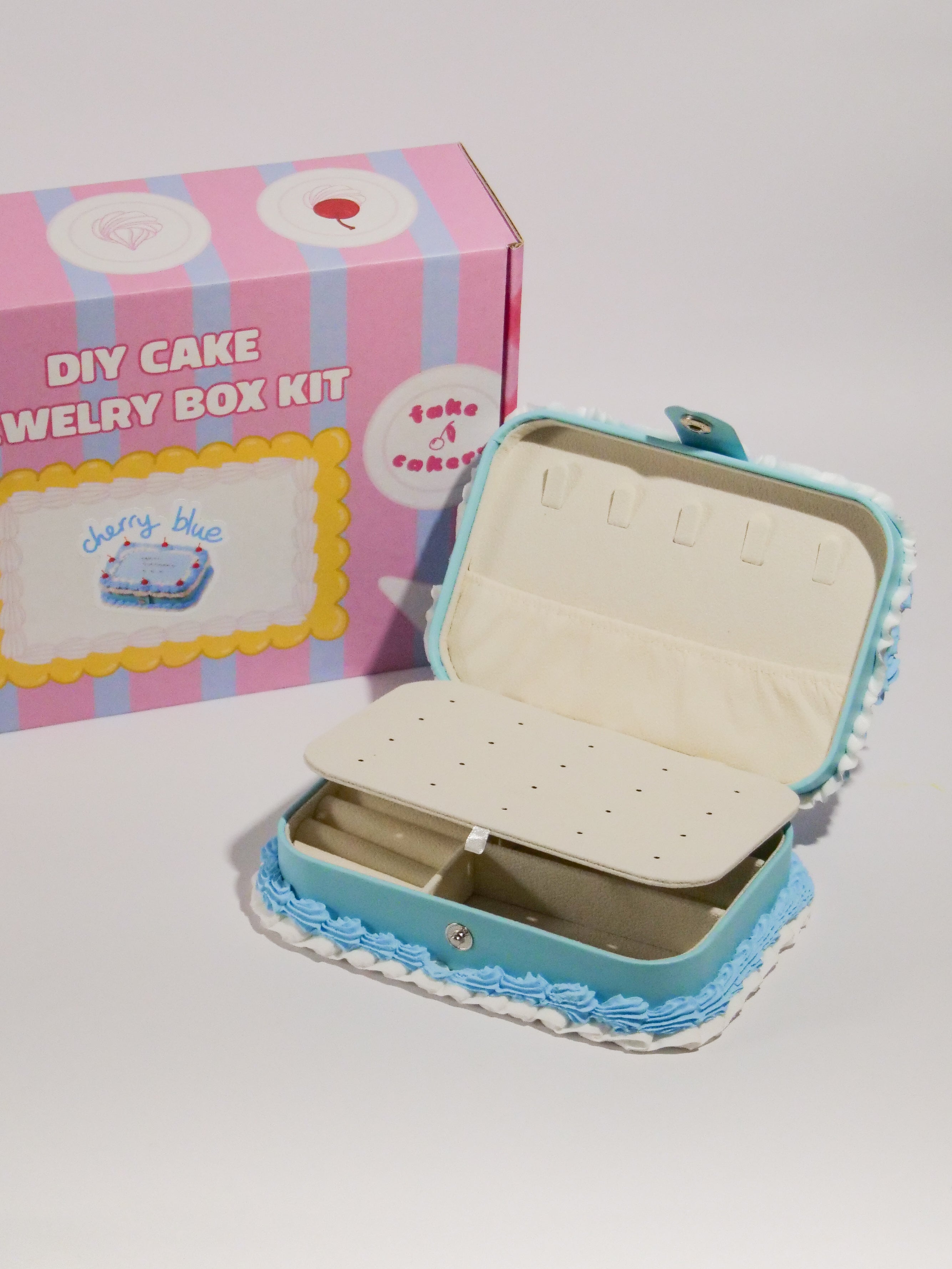 DIY Cake Jewelry Box Kit (blue)