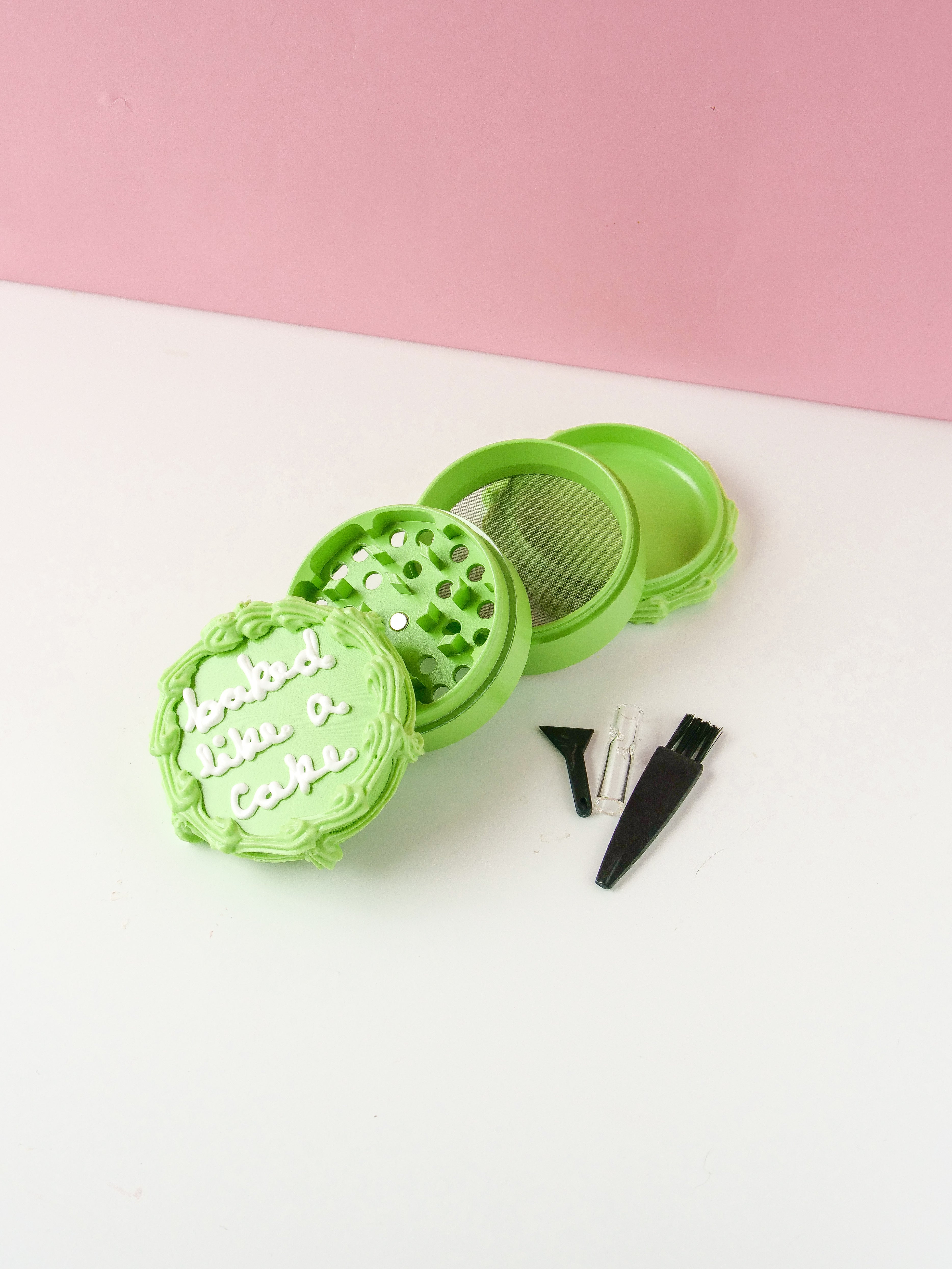 Green “baked like a cake” Grinder (4 layer)