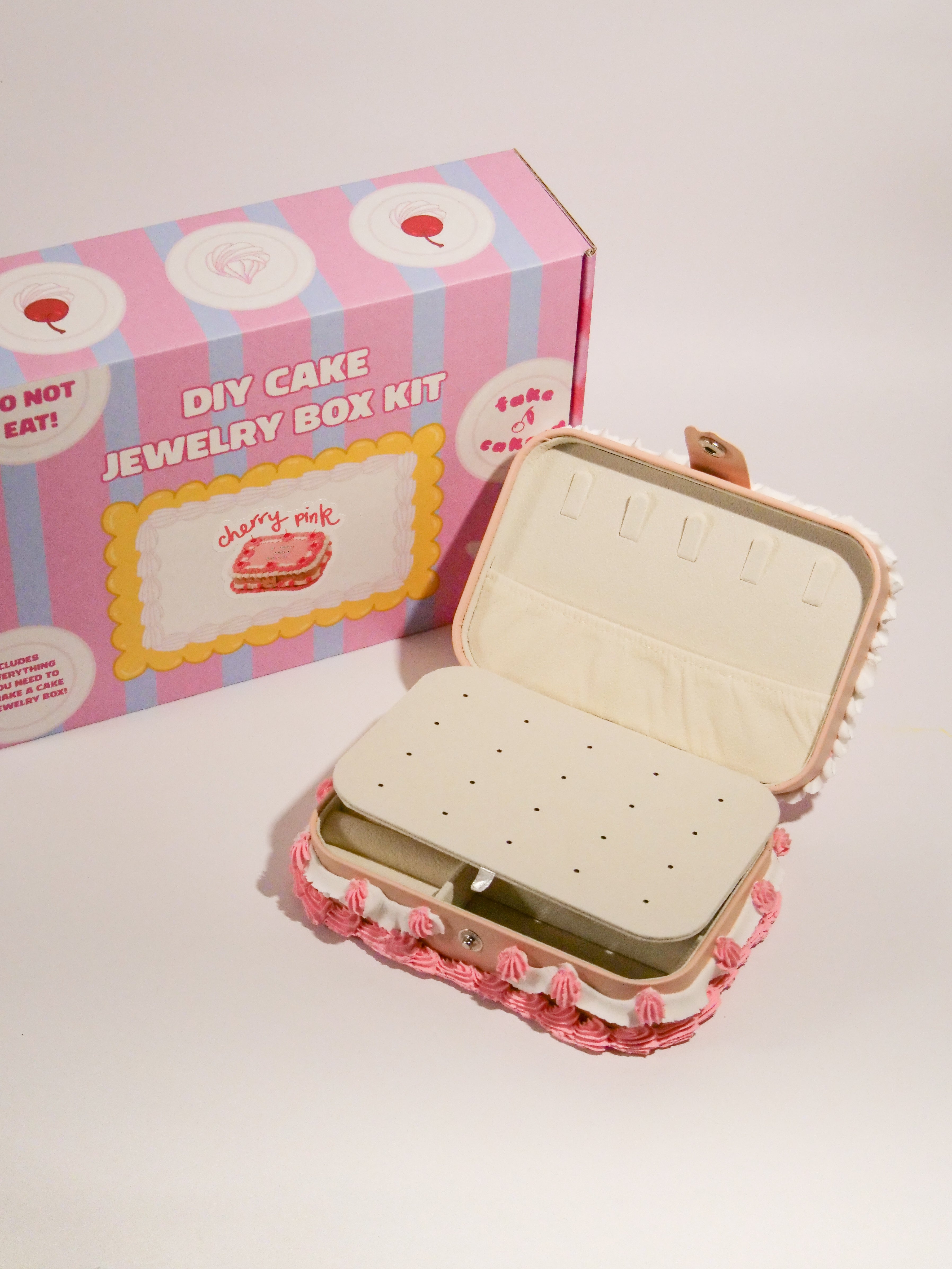 DIY Cake Jewelry Box Kit (pink)