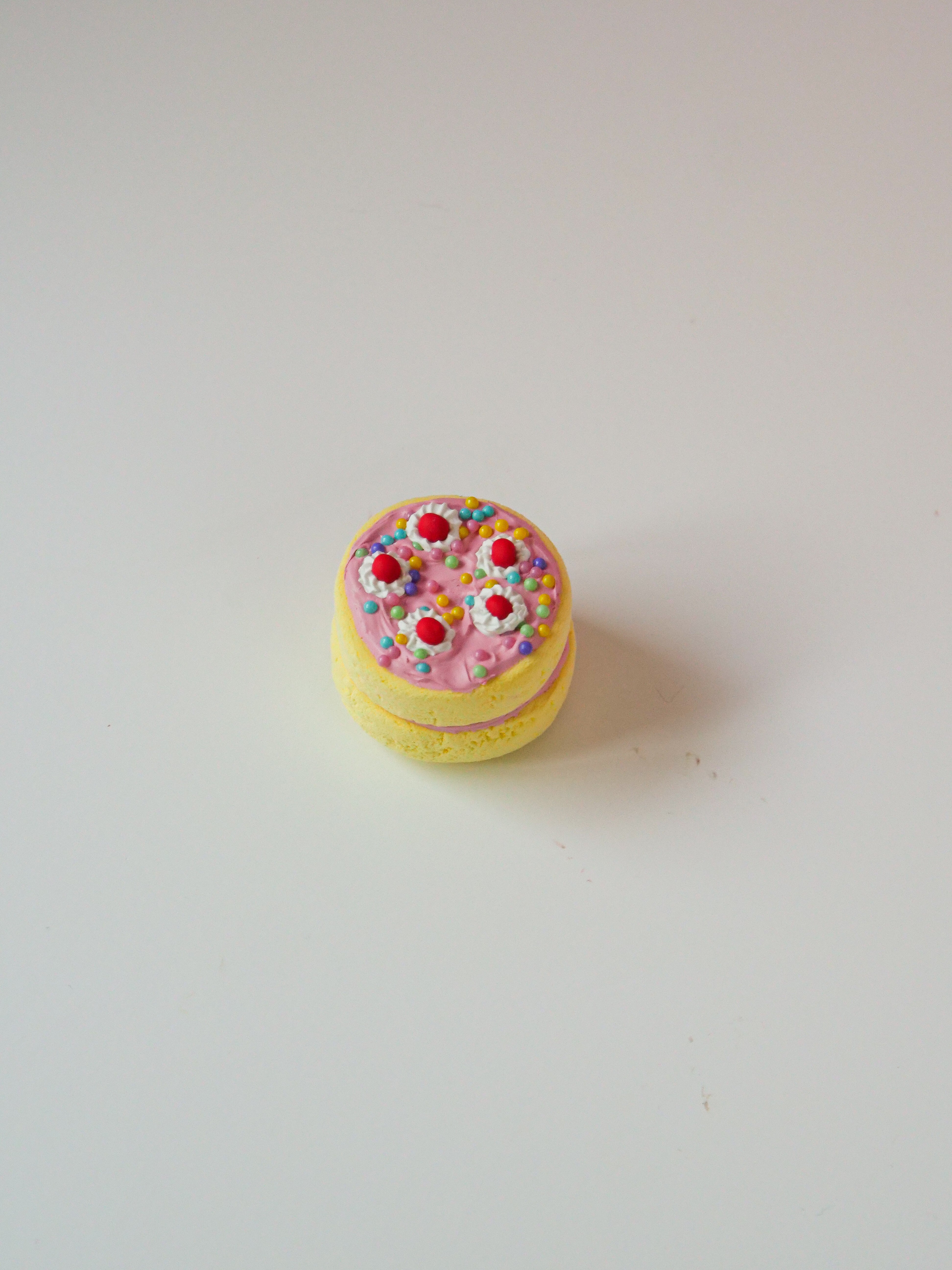 Blue Florals Cake Magnet
