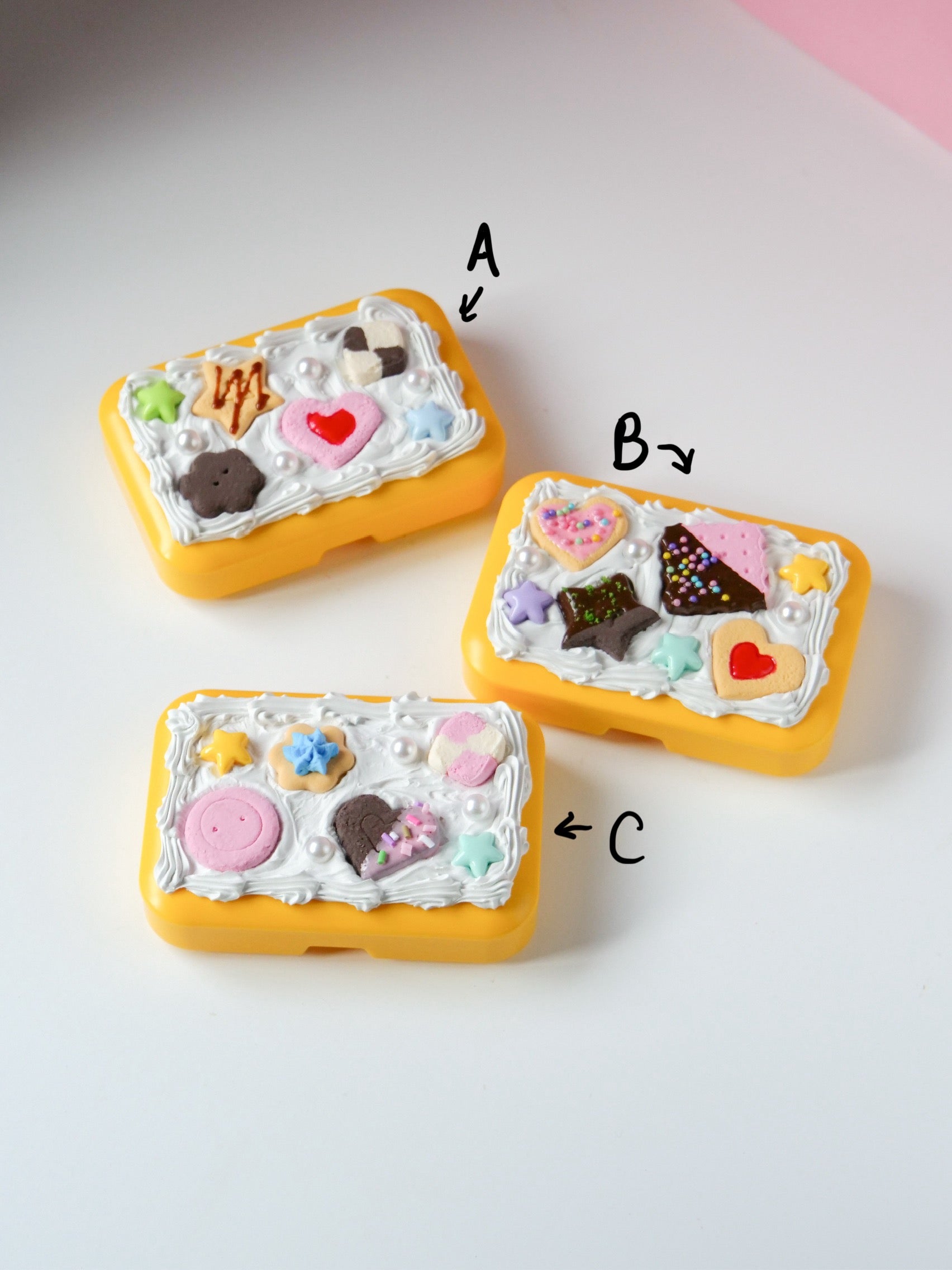 Trinket Cake Stash Box