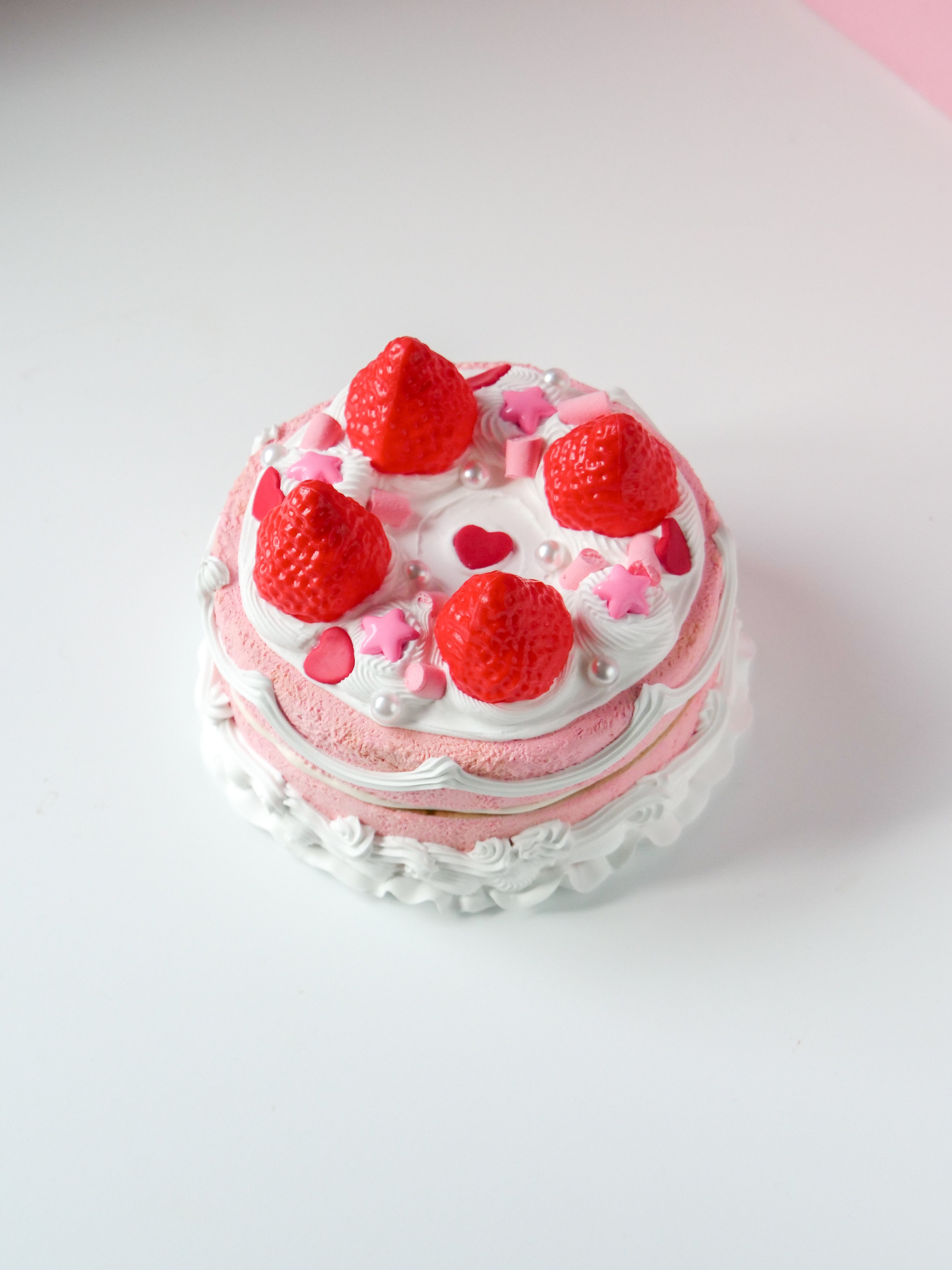 Strawberry Hearts Cake Ashtray