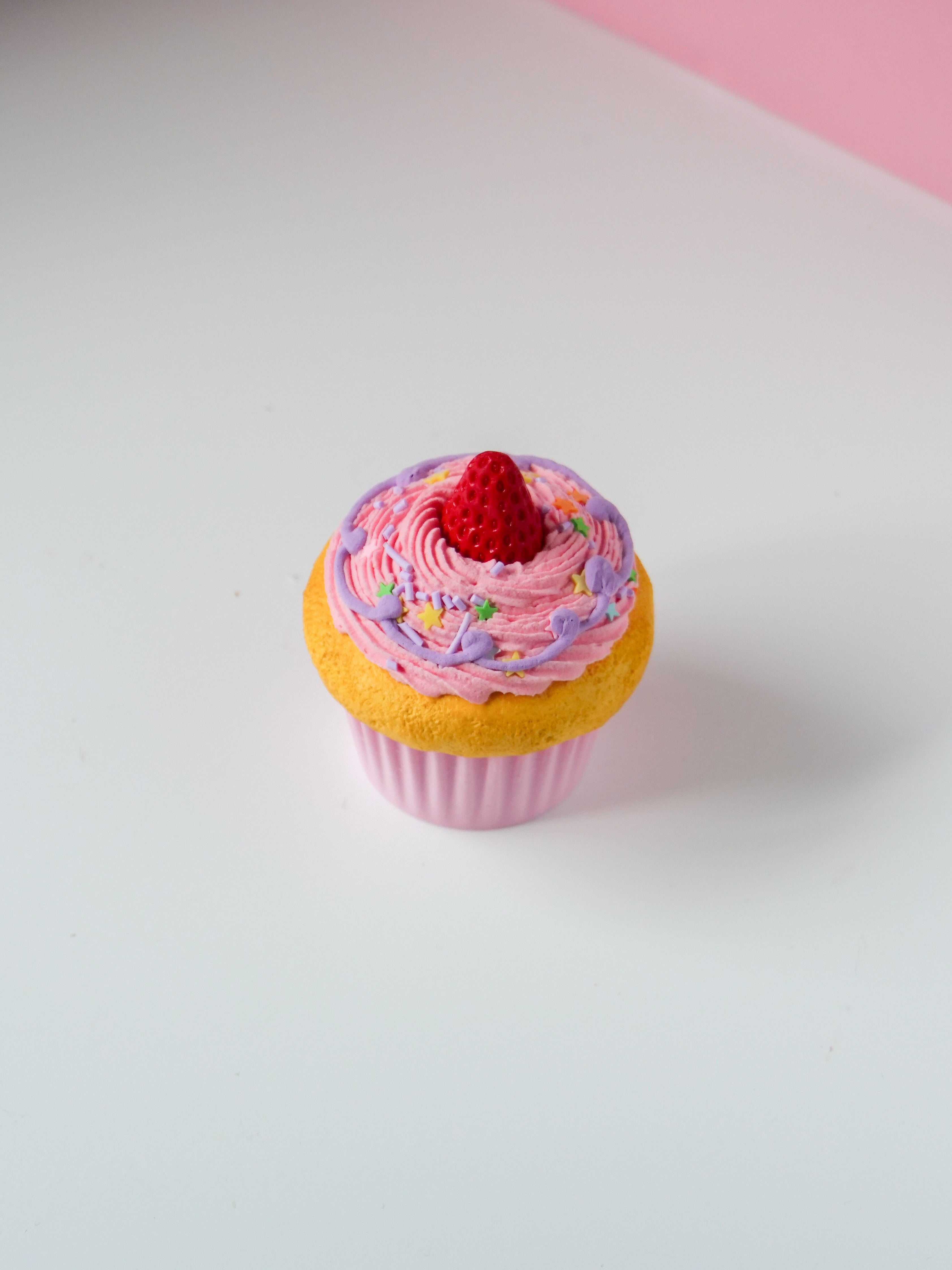 Pink Strawberry Cupcake Box