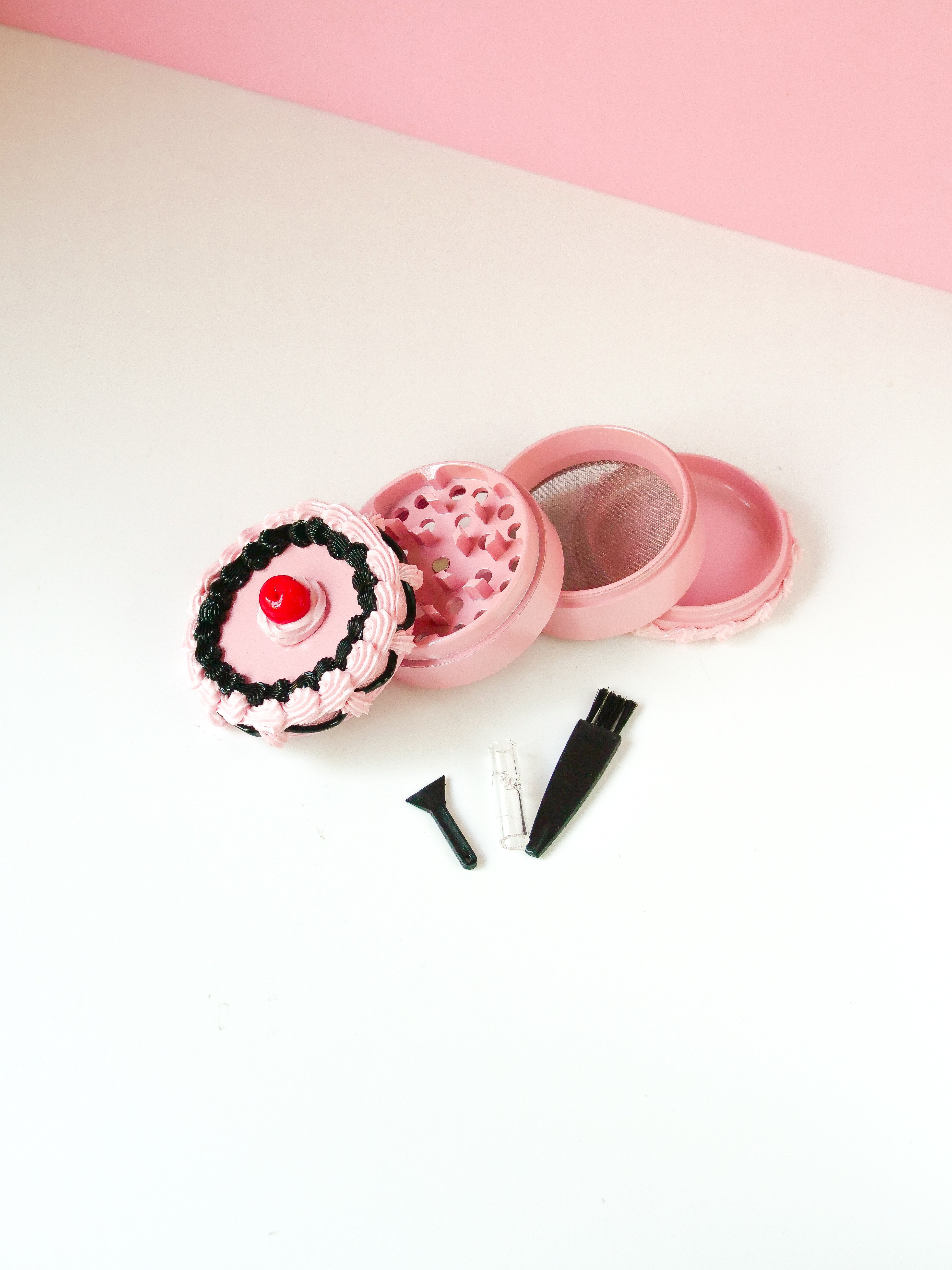 BP Cherry Cake Grinder (4 layer)